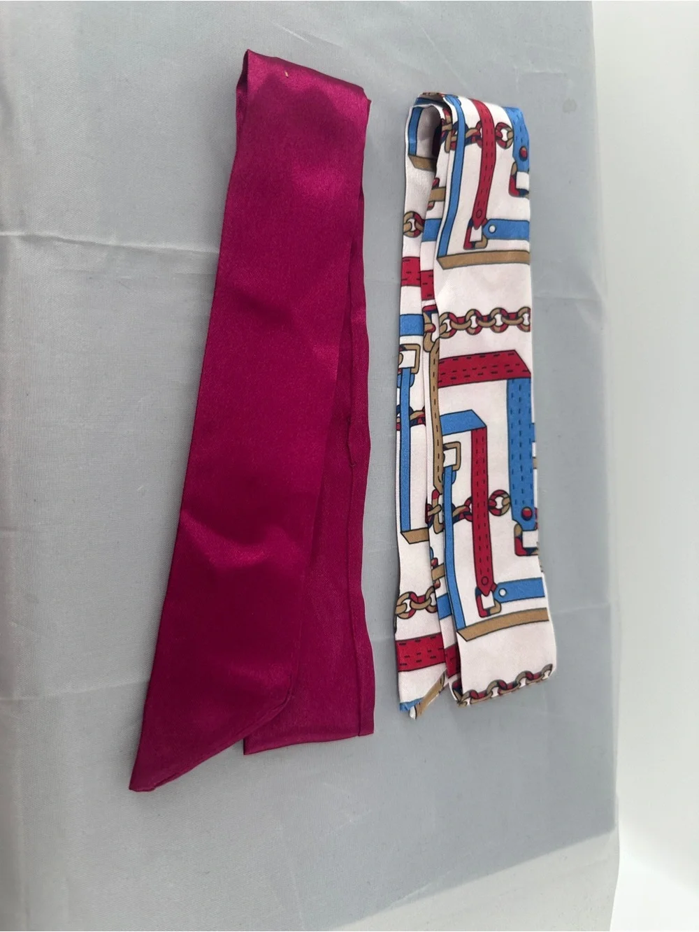 Set of equestrian style satin twillys